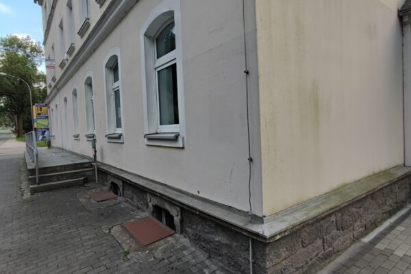 1692522385942 1692522385942